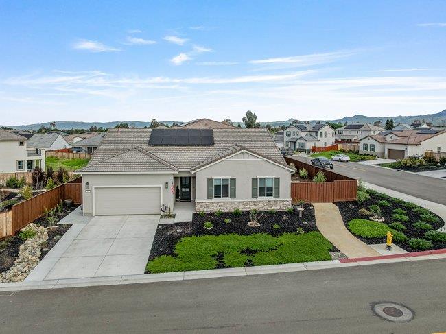 Detail Gallery Image 33 of 51 For 303 Amara Ln, Hollister,  CA 95023 - 4 Beds | 2/1 Baths