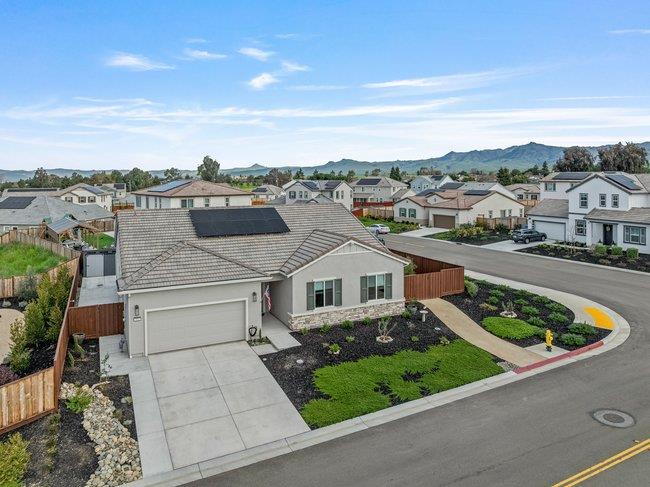 Detail Gallery Image 35 of 51 For 303 Amara Ln, Hollister,  CA 95023 - 4 Beds | 2/1 Baths