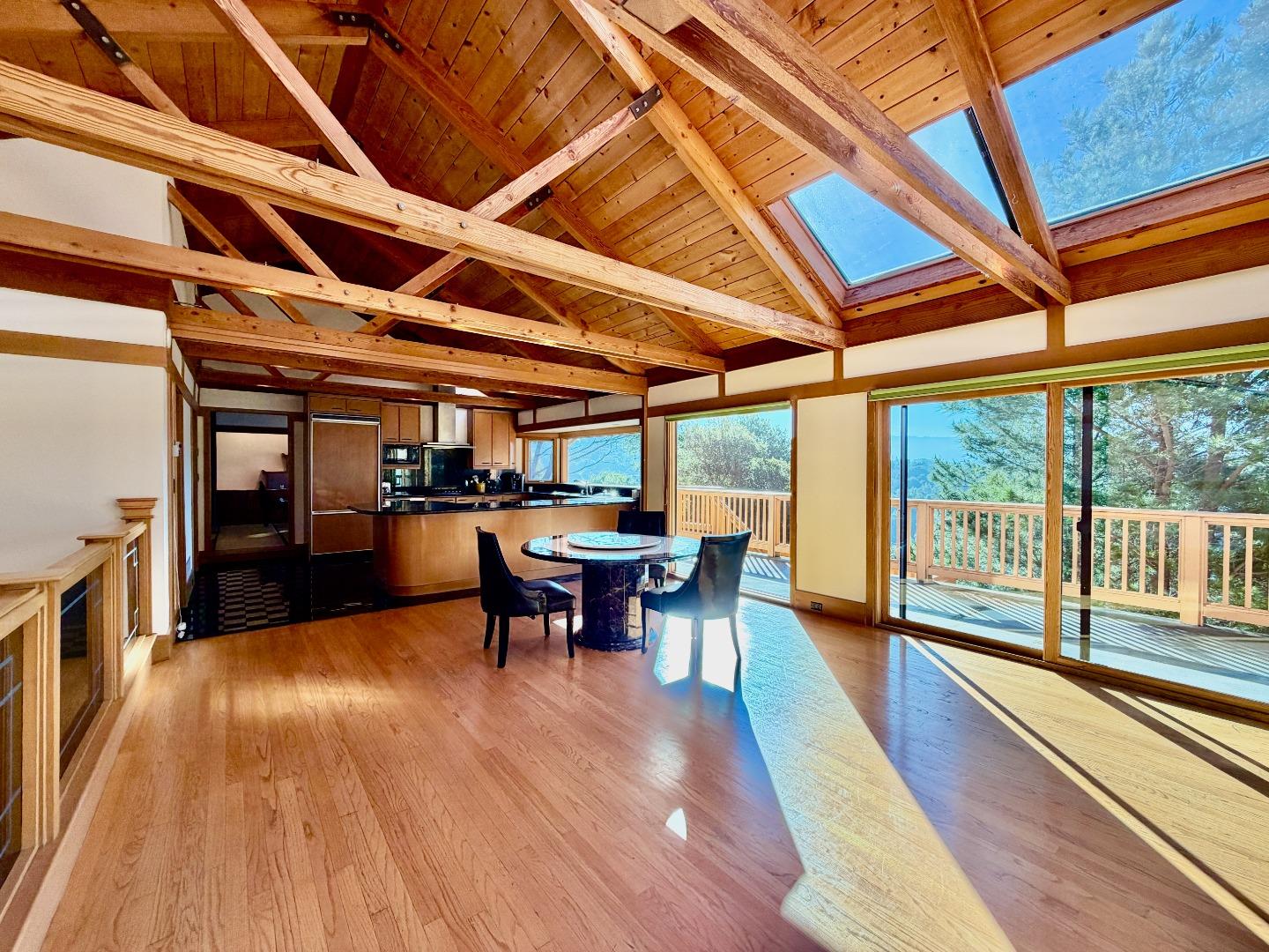 Detail Gallery Image 14 of 39 For 63 Berryessa Way, Hillsborough,  CA 94010 - 3 Beds | 3 Baths