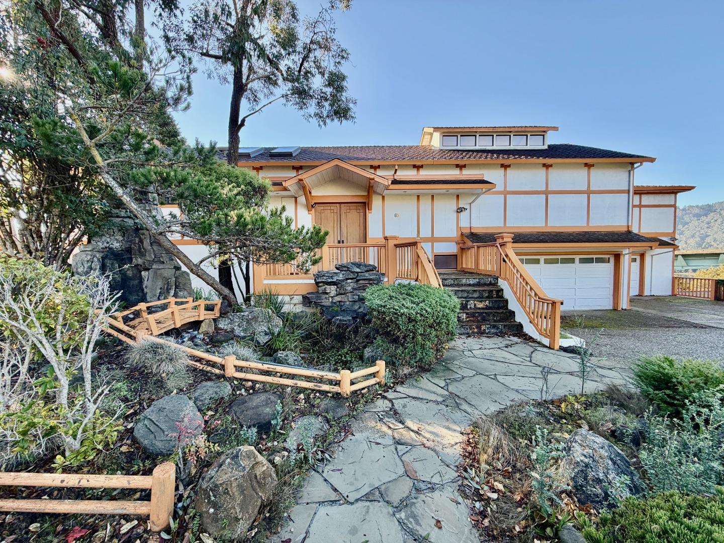 Detail Gallery Image 2 of 39 For 63 Berryessa Way, Hillsborough,  CA 94010 - 3 Beds | 3 Baths