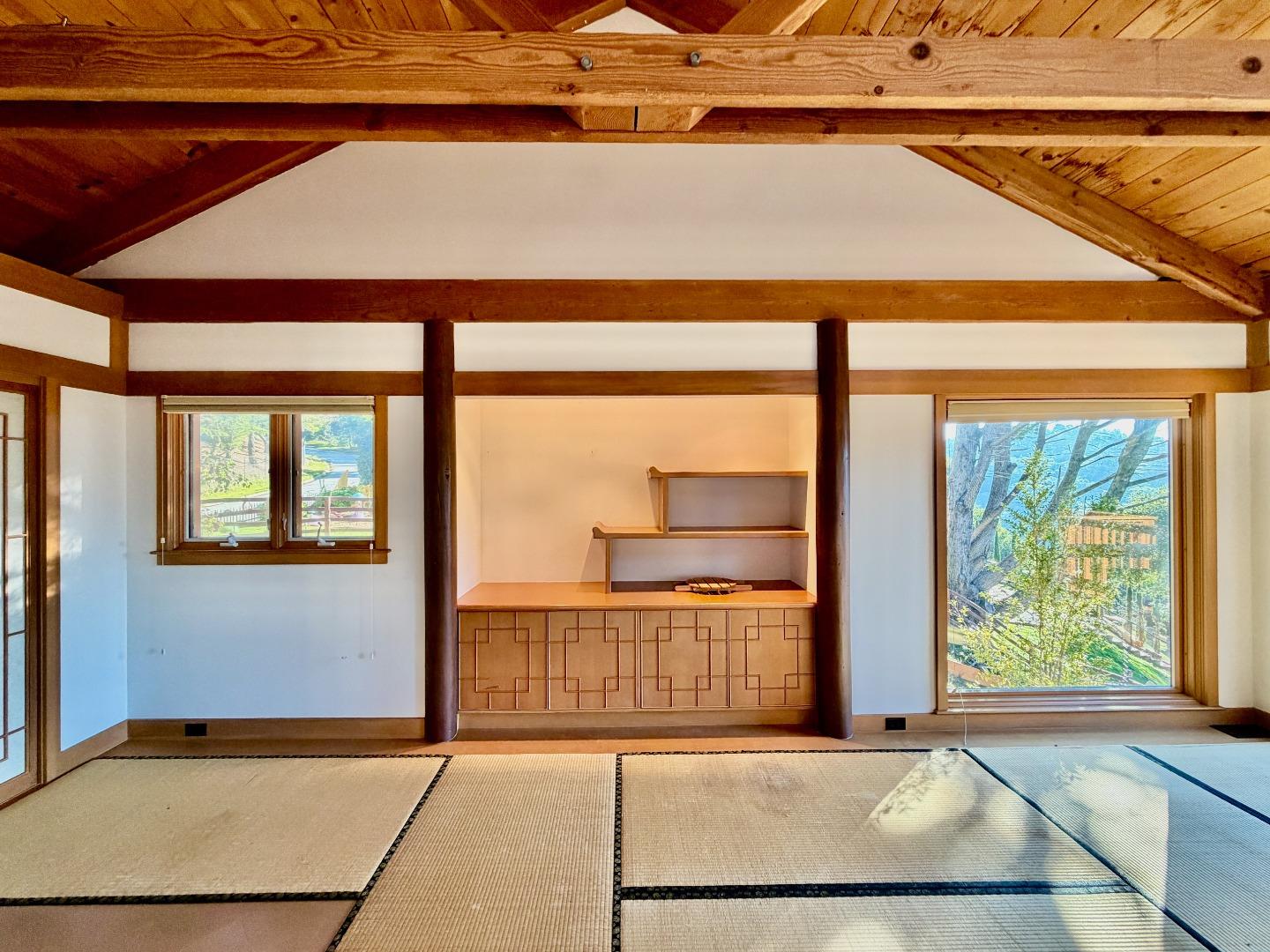 Detail Gallery Image 22 of 39 For 63 Berryessa Way, Hillsborough,  CA 94010 - 3 Beds | 3 Baths