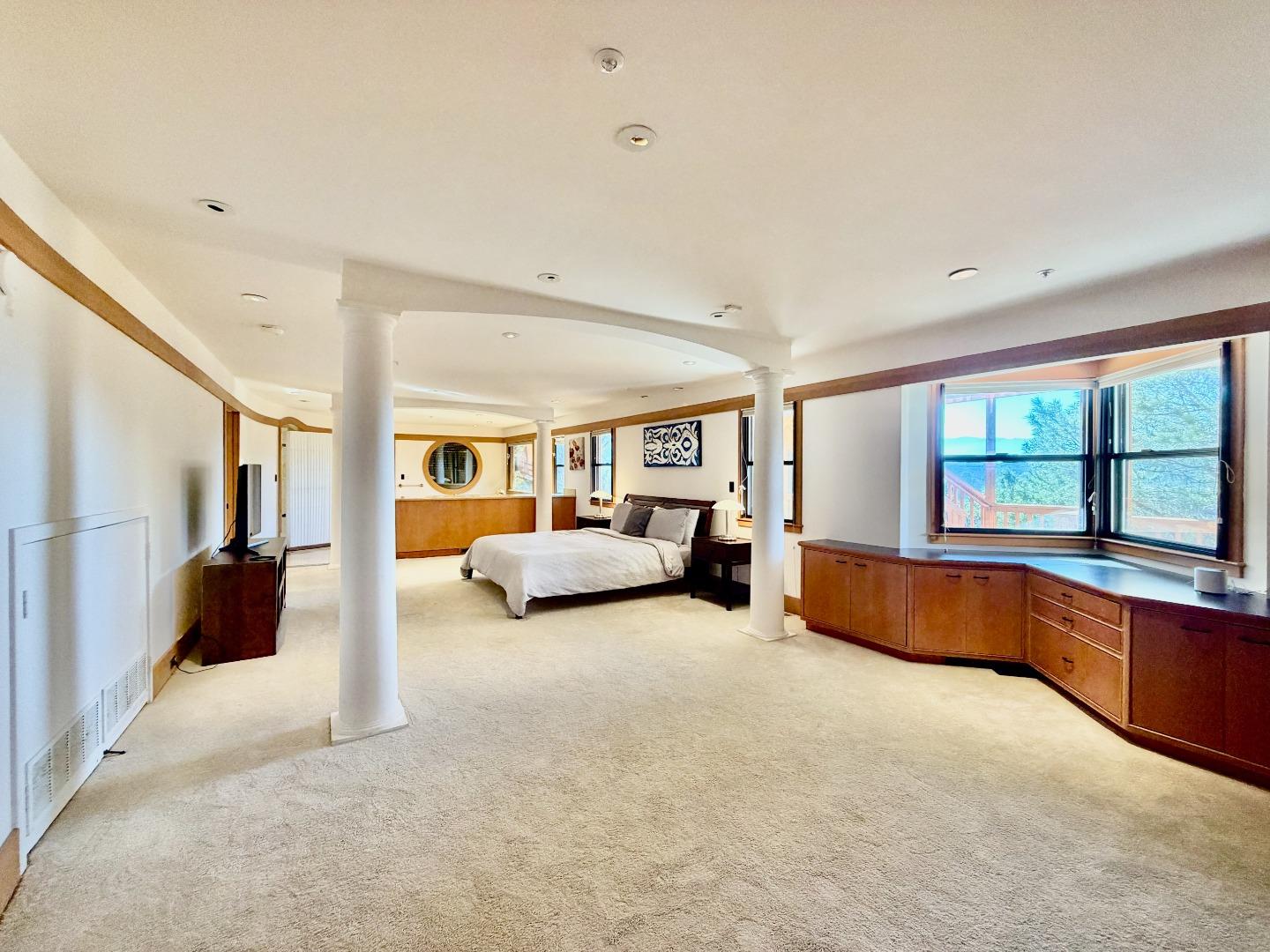 Detail Gallery Image 28 of 39 For 63 Berryessa Way, Hillsborough,  CA 94010 - 3 Beds | 3 Baths