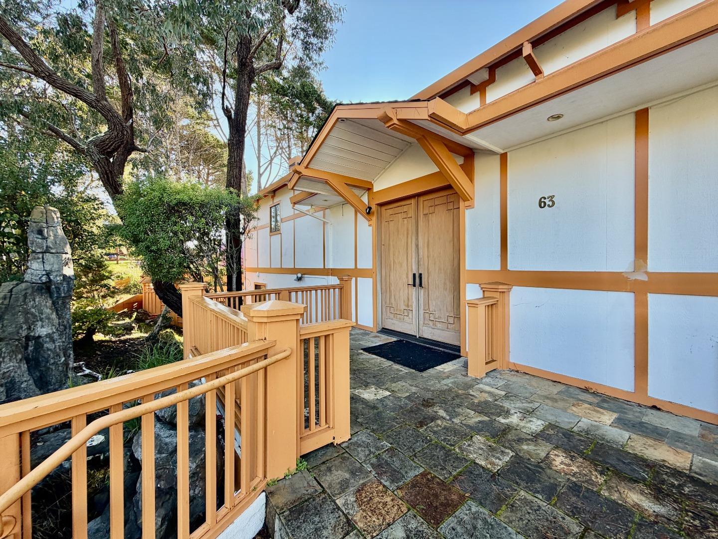 Detail Gallery Image 3 of 39 For 63 Berryessa Way, Hillsborough,  CA 94010 - 3 Beds | 3 Baths