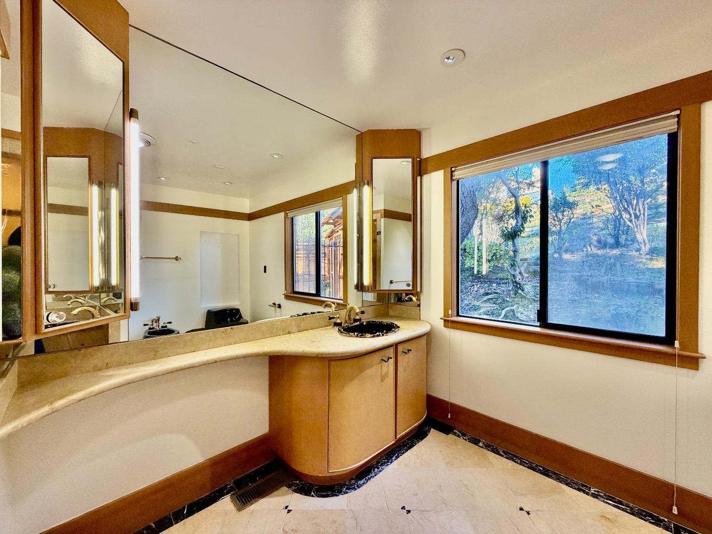 Detail Gallery Image 35 of 39 For 63 Berryessa Way, Hillsborough,  CA 94010 - 3 Beds | 3 Baths