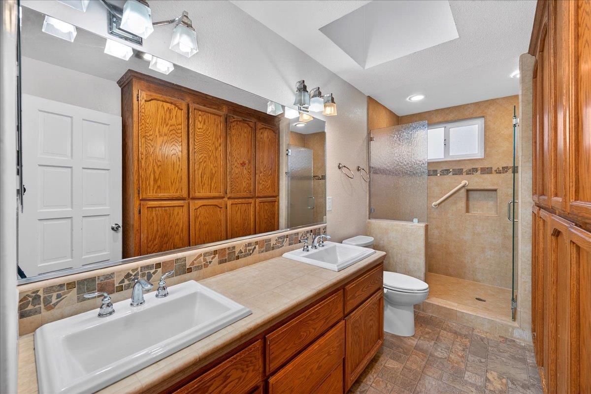 Detail Gallery Image 30 of 64 For 3633 Westview Dr, San Jose,  CA 95148 - 4 Beds | 3/1 Baths