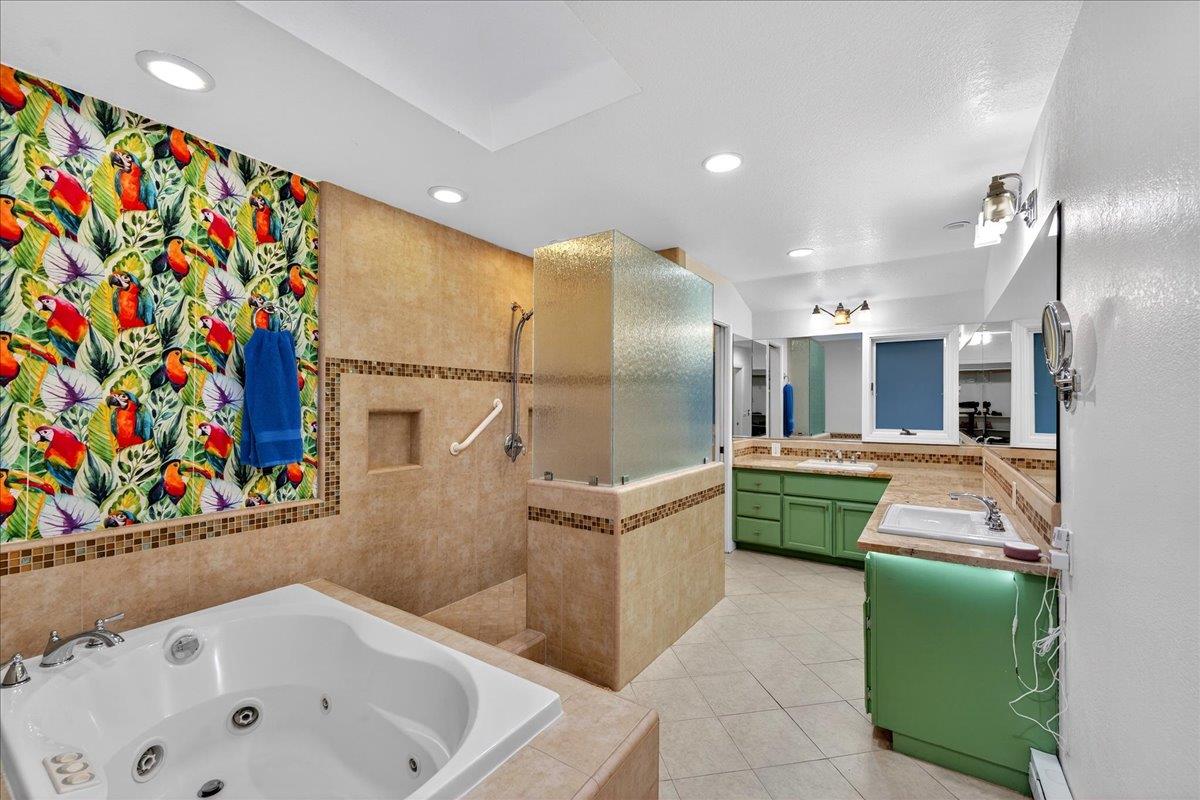 Detail Gallery Image 36 of 64 For 3633 Westview Dr, San Jose,  CA 95148 - 4 Beds | 3/1 Baths