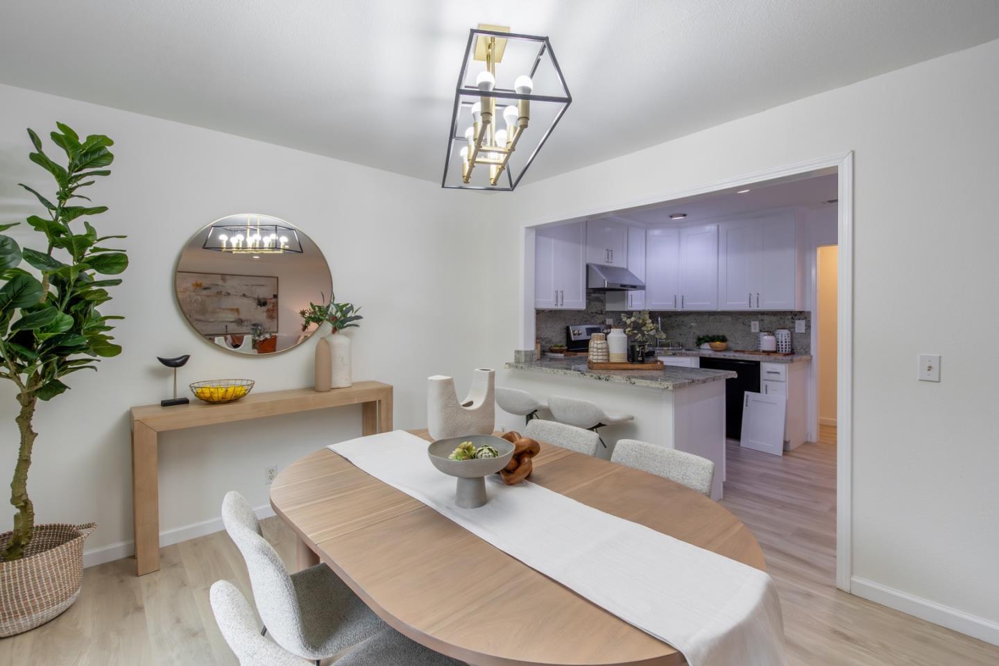 Photo #11: ML82032048 Listing: Photo #11