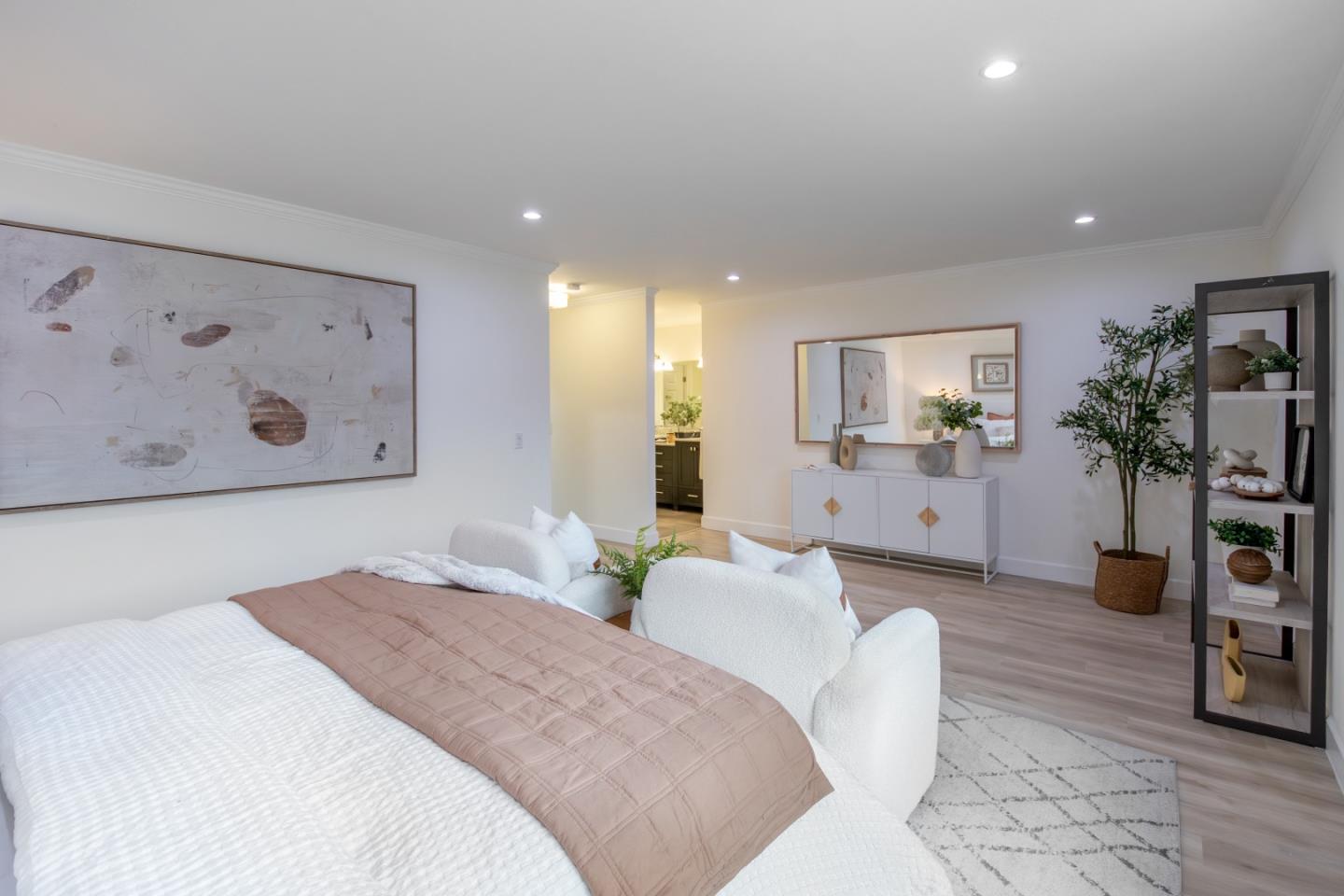 Photo #21: ML82032048 Listing: Photo #21