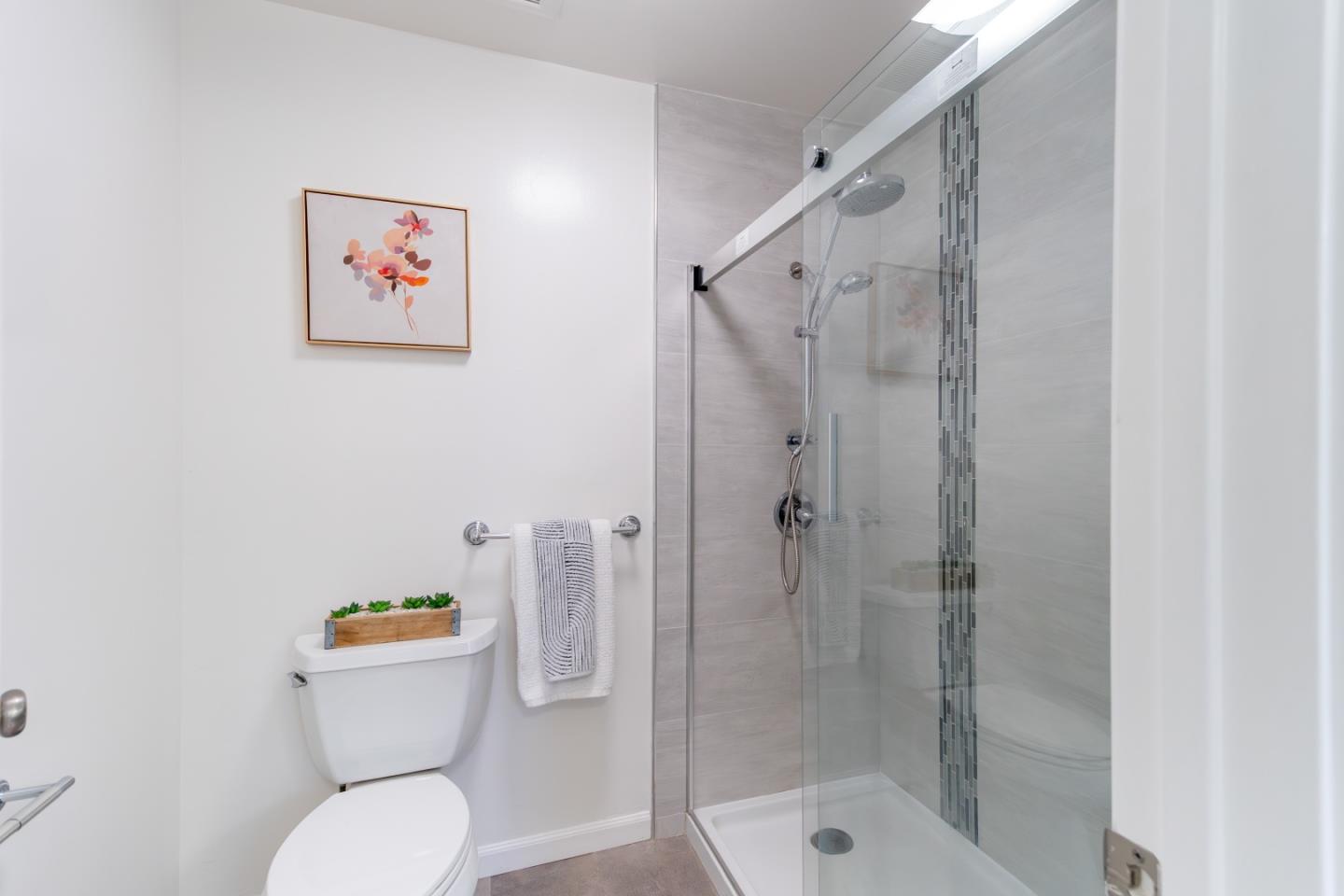 Photo #34: ML82032048 Listing: Photo #34