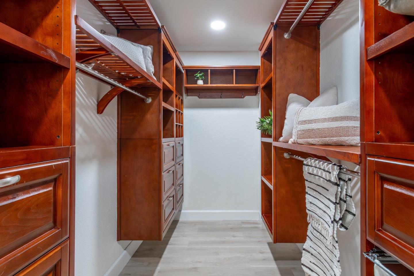 Photo #42: ML82032048 Listing: Photo #42