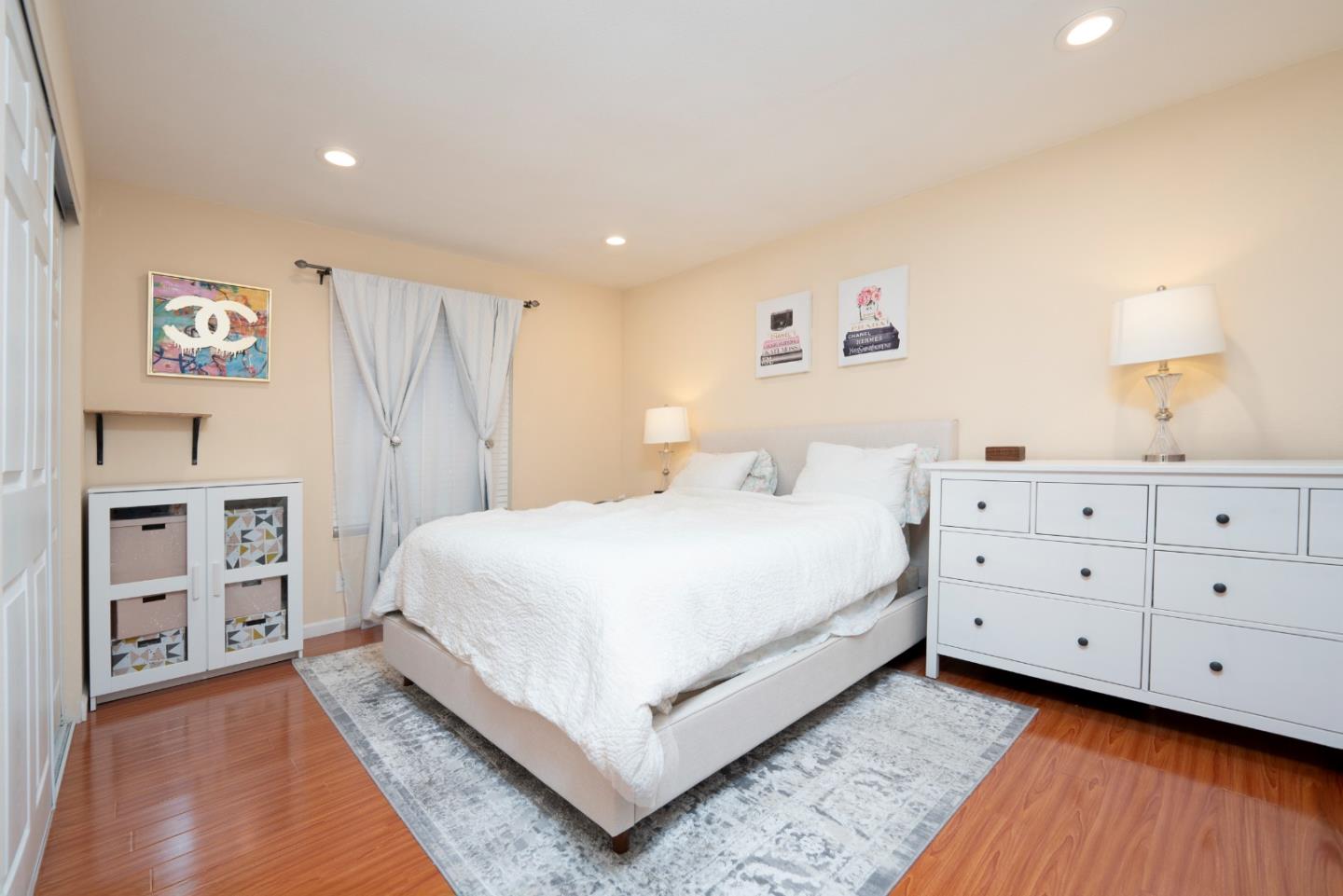 Detail Gallery Image 5 of 11 For 2755 Country Dr #140,  Fremont,  CA 94536 - 2 Beds | 1/1 Baths