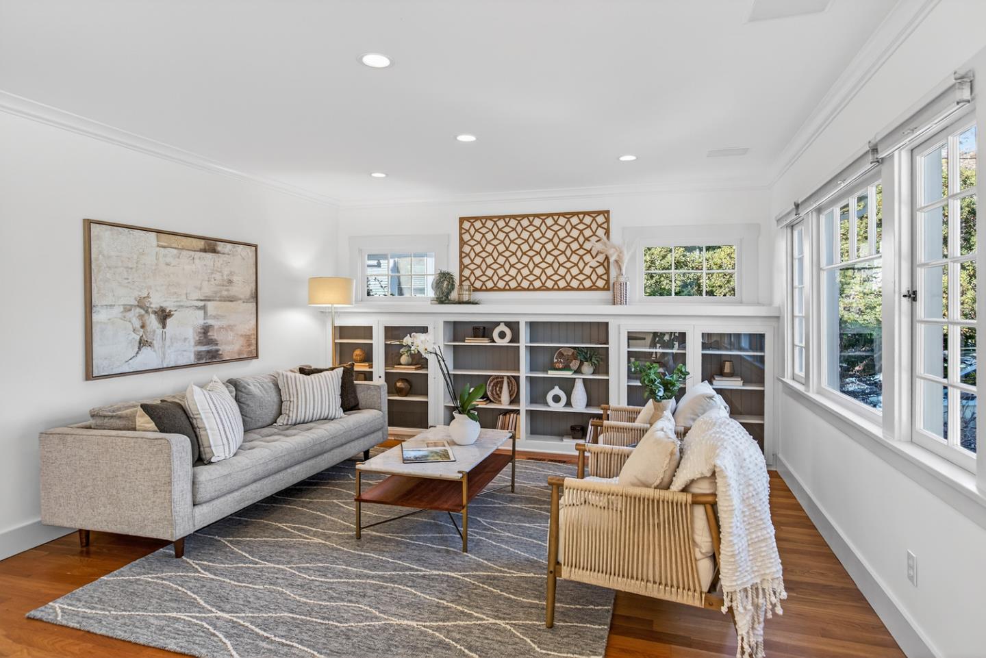 Detail Gallery Image 5 of 32 For 1032 Fulton St, Palo Alto,  CA 94301 - 4 Beds | 2 Baths