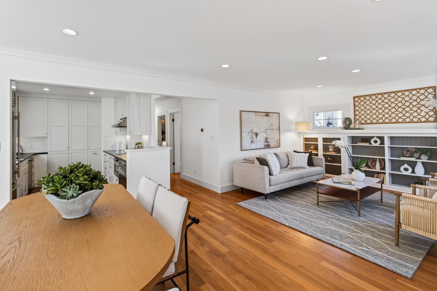 Detail Gallery Image 6 of 32 For 1032 Fulton St, Palo Alto,  CA 94301 - 4 Beds | 2 Baths