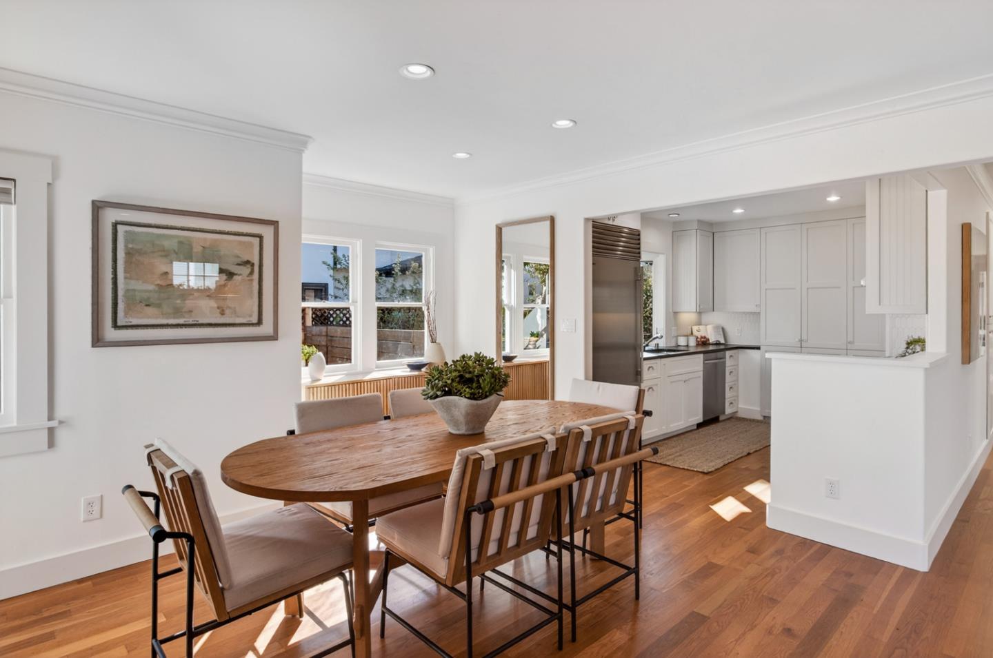 Detail Gallery Image 8 of 32 For 1032 Fulton St, Palo Alto,  CA 94301 - 4 Beds | 2 Baths