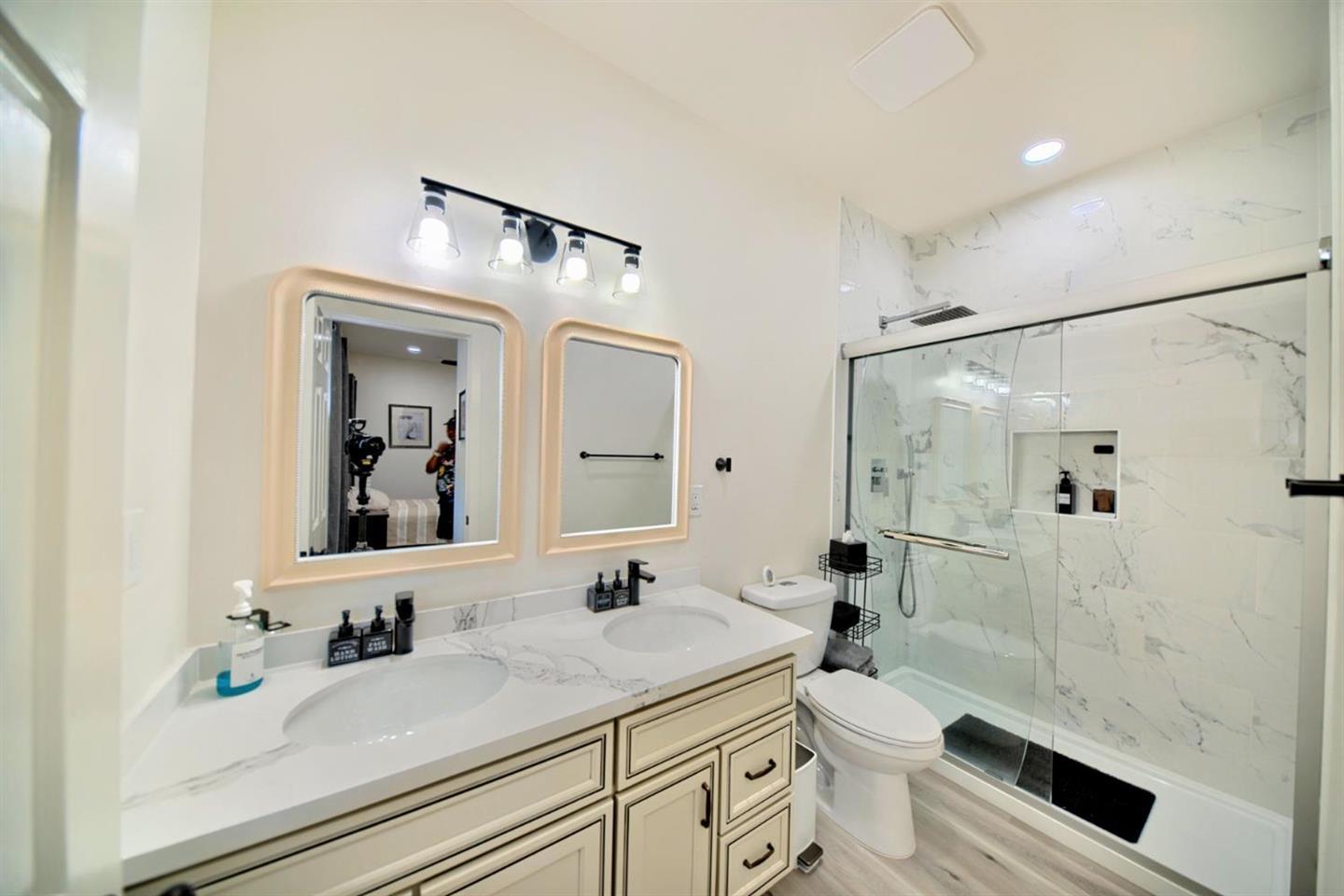 Detail Gallery Image 20 of 29 For 213 W South St, Tracy,  CA 95376 - 3 Beds | 2 Baths