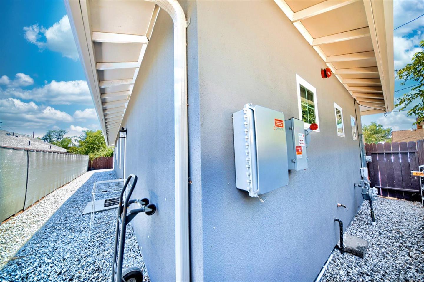 Detail Gallery Image 28 of 29 For 213 W South St, Tracy,  CA 95376 - 3 Beds | 2 Baths