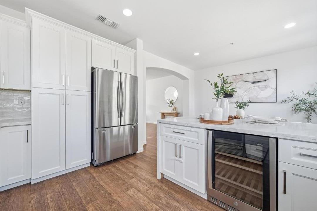 Detail Gallery Image 15 of 36 For 238 Peppermint Tree Ter #5,  Sunnyvale,  CA 94086 - 3 Beds | 3/1 Baths