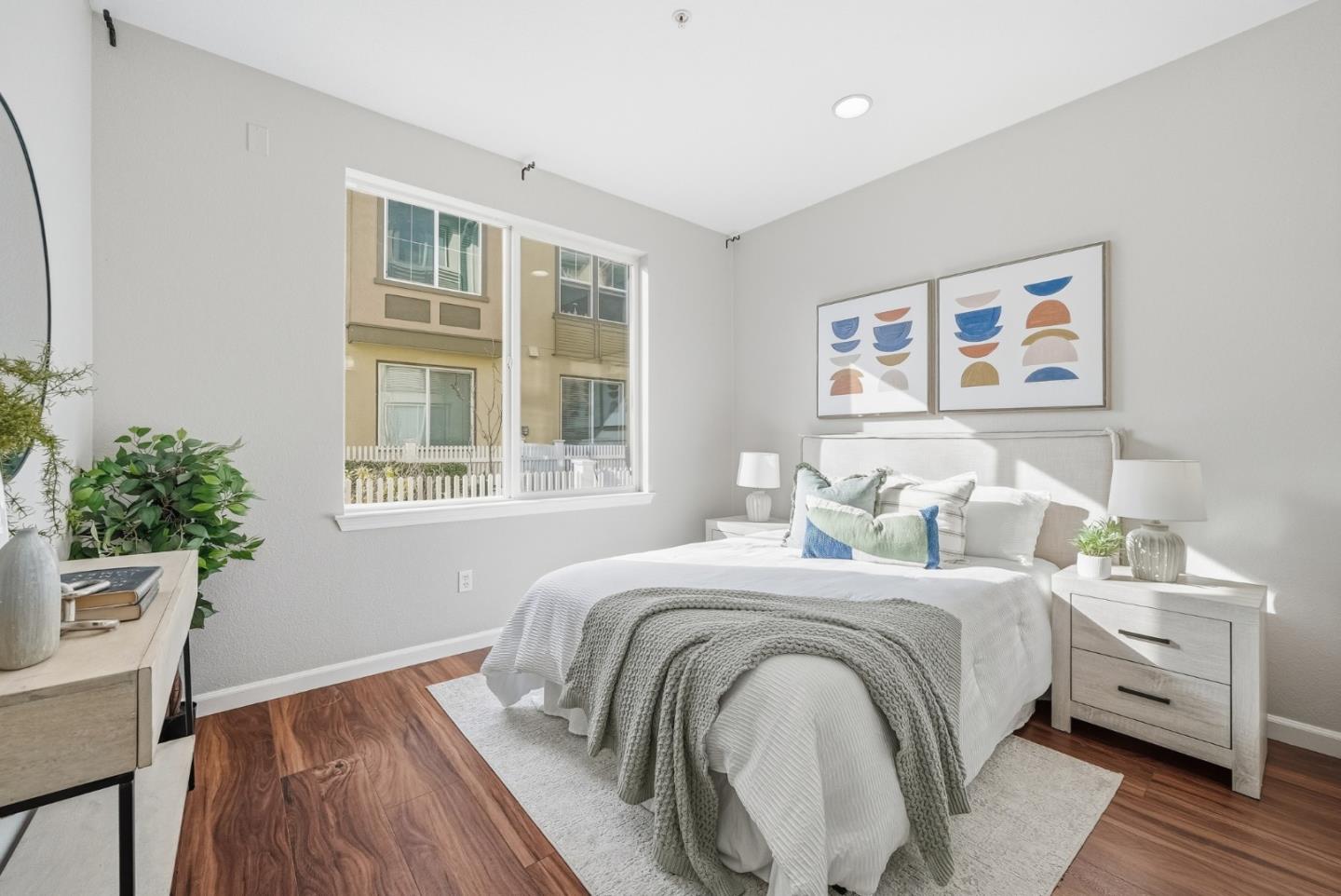 Detail Gallery Image 19 of 36 For 238 Peppermint Tree Ter #5,  Sunnyvale,  CA 94086 - 3 Beds | 3/1 Baths