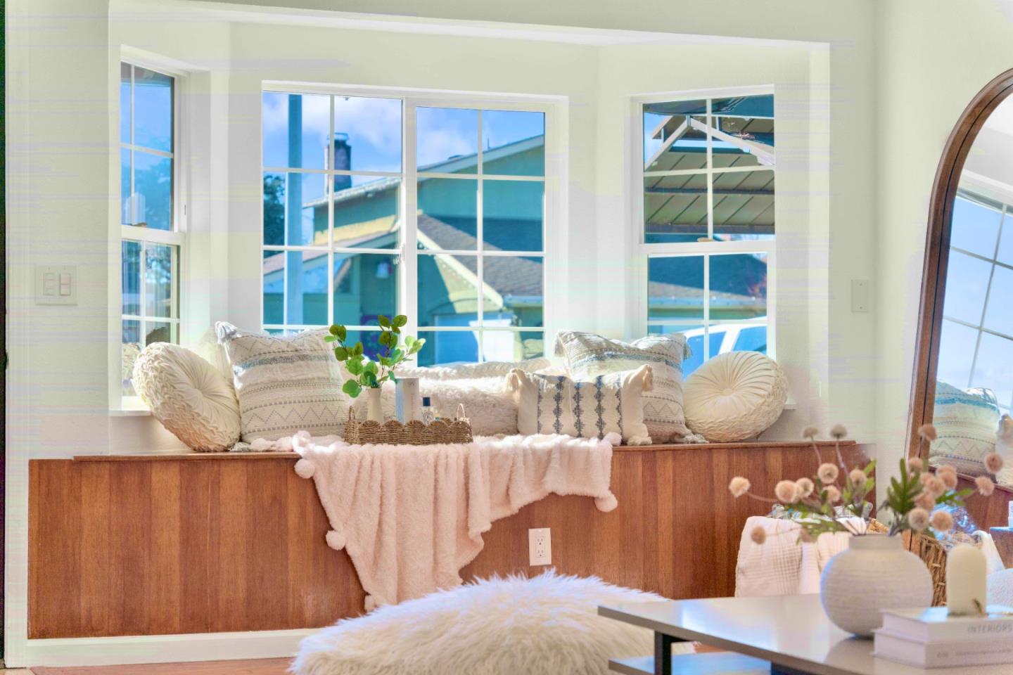 Detail Gallery Image 10 of 72 For 32490 Lake Temescal Ln, Fremont,  CA 94555 - 3 Beds | 2 Baths