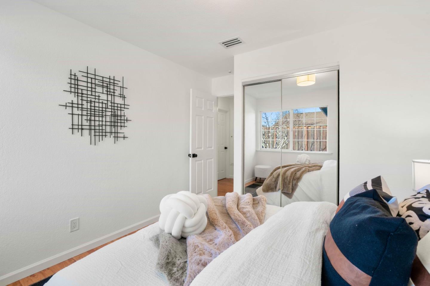 Detail Gallery Image 36 of 72 For 32490 Lake Temescal Ln, Fremont,  CA 94555 - 3 Beds | 2 Baths