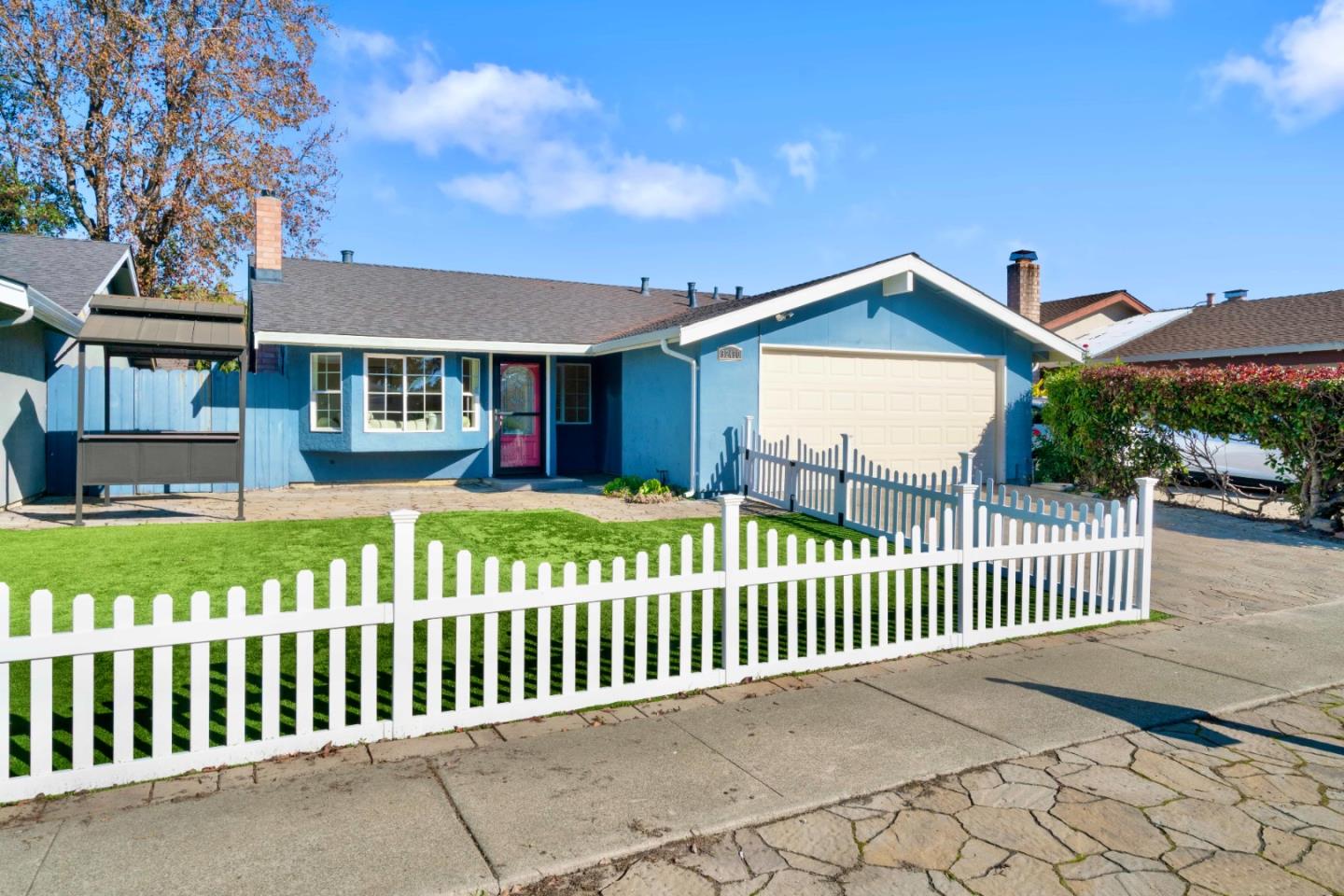 Detail Gallery Image 43 of 72 For 32490 Lake Temescal Ln, Fremont,  CA 94555 - 3 Beds | 2 Baths