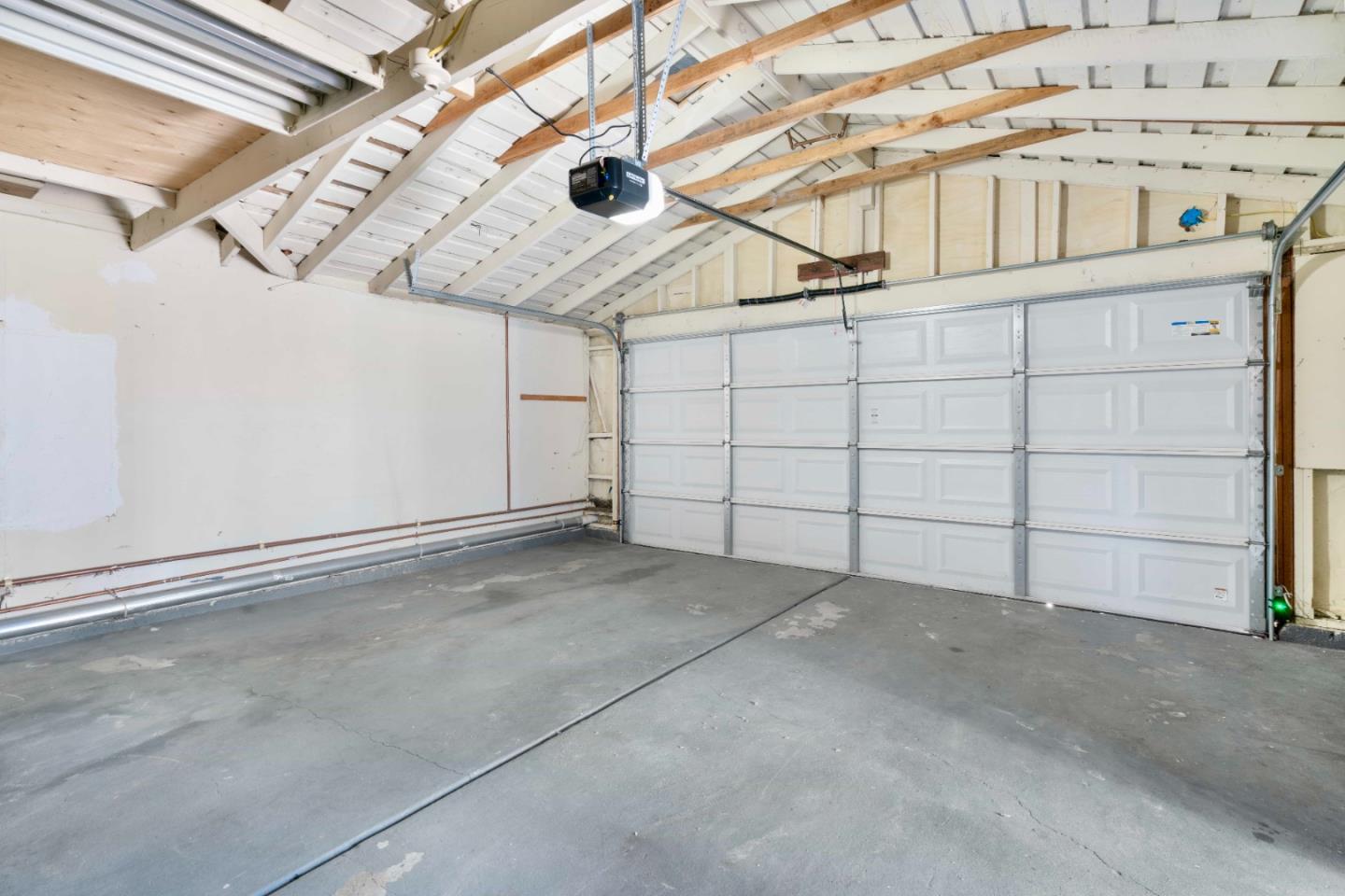 Detail Gallery Image 50 of 72 For 32490 Lake Temescal Ln, Fremont,  CA 94555 - 3 Beds | 2 Baths