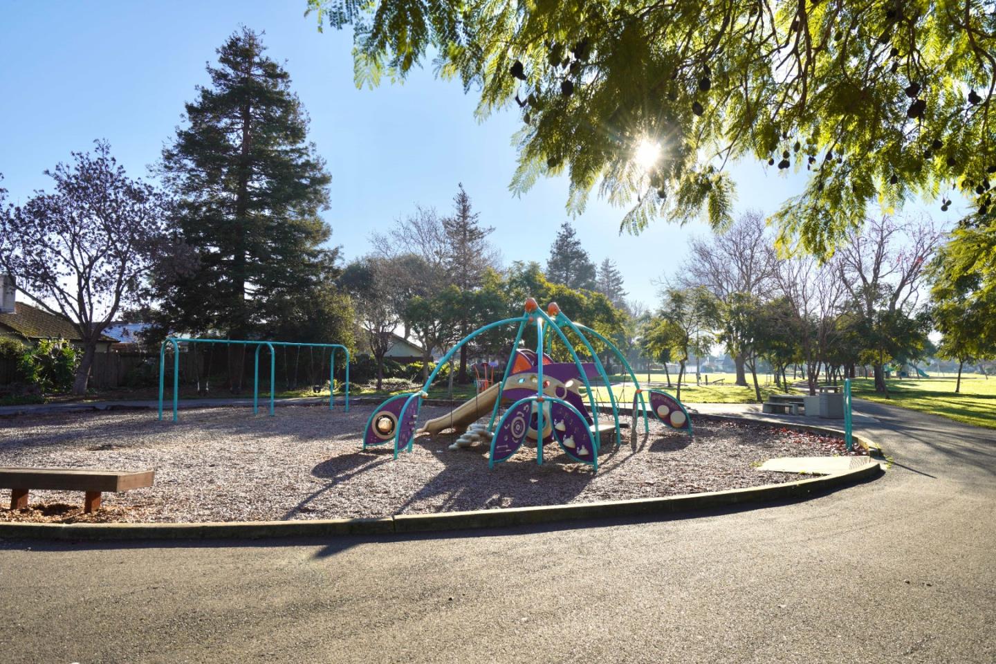 Detail Gallery Image 63 of 72 For 32490 Lake Temescal Ln, Fremont,  CA 94555 - 3 Beds | 2 Baths