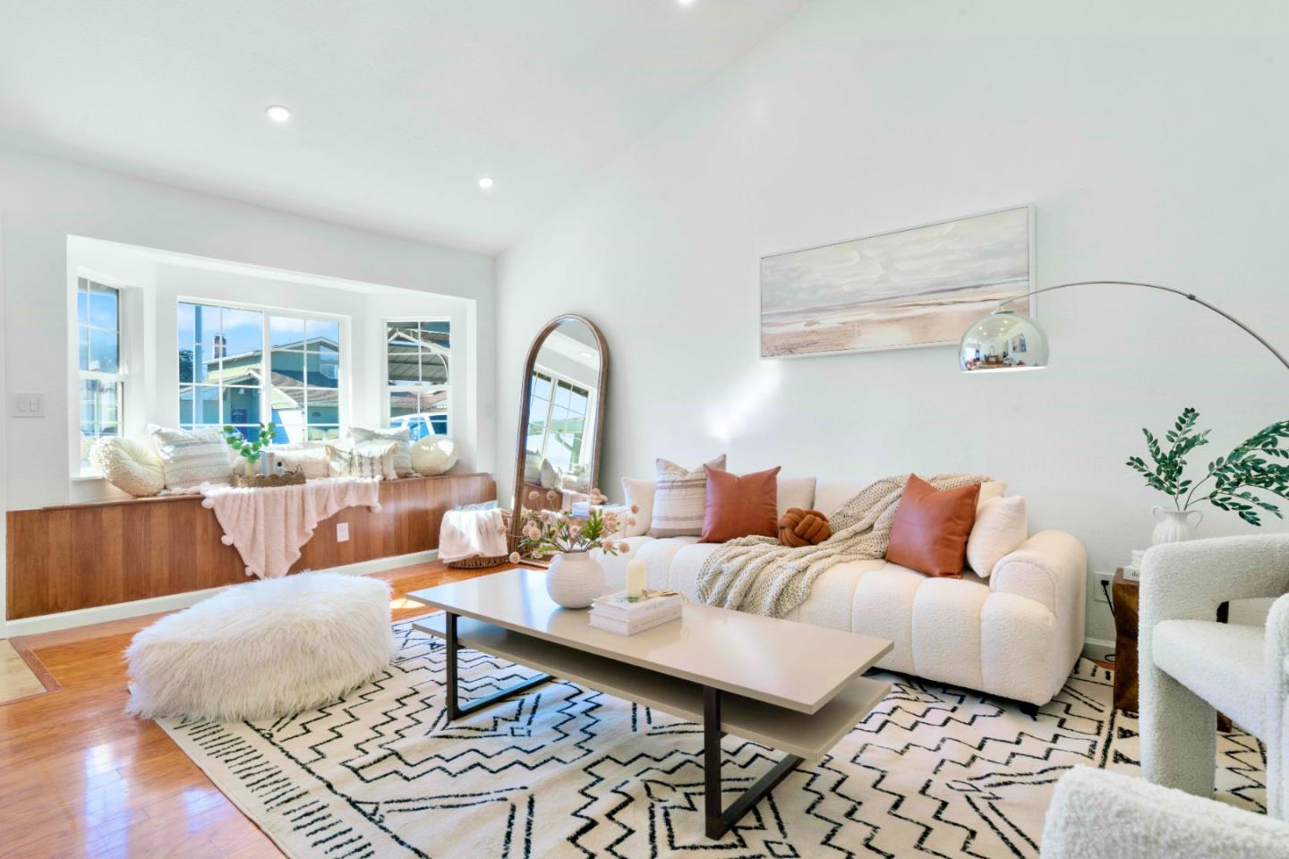 Detail Gallery Image 7 of 72 For 32490 Lake Temescal Ln, Fremont,  CA 94555 - 3 Beds | 2 Baths