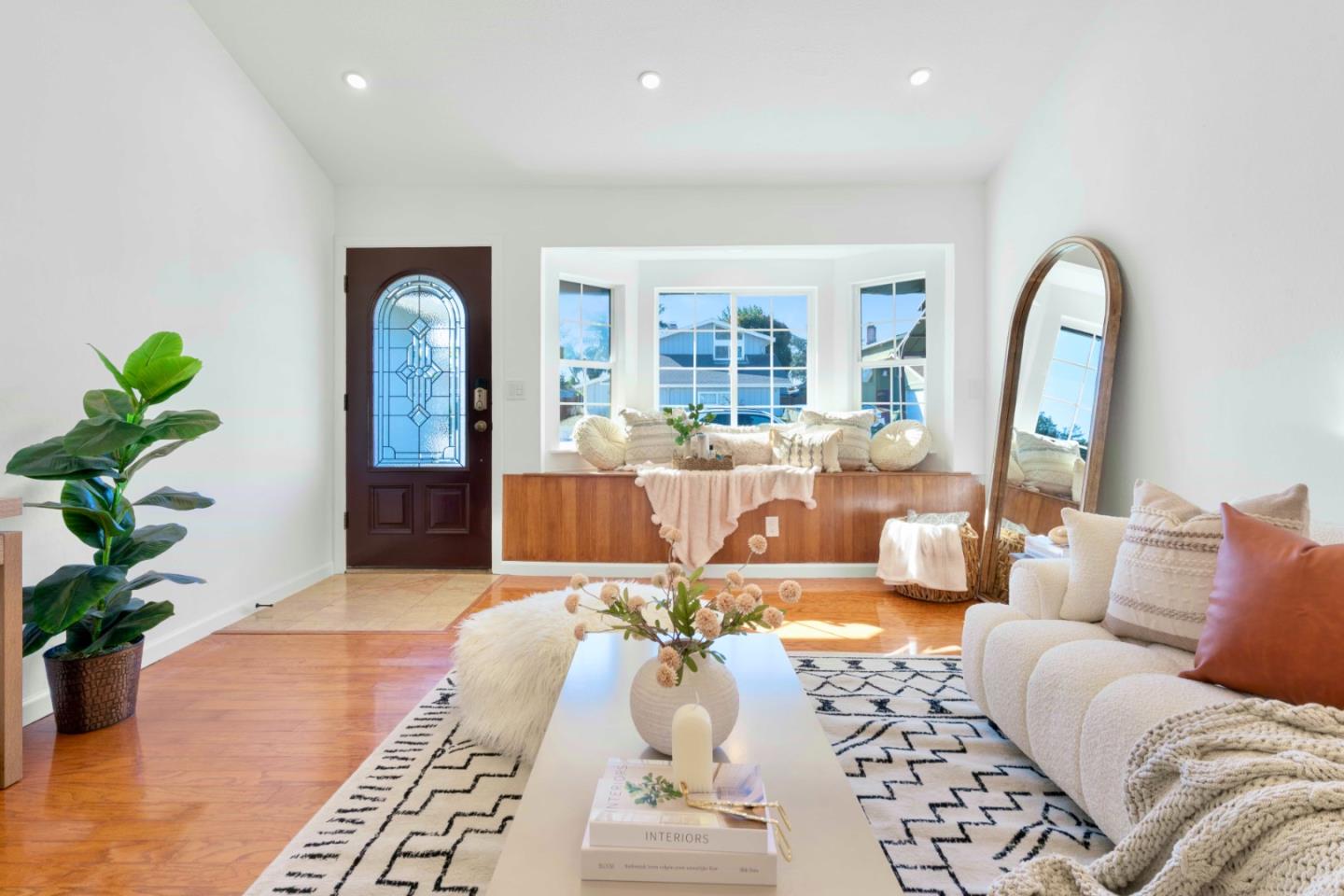 Detail Gallery Image 8 of 72 For 32490 Lake Temescal Ln, Fremont,  CA 94555 - 3 Beds | 2 Baths