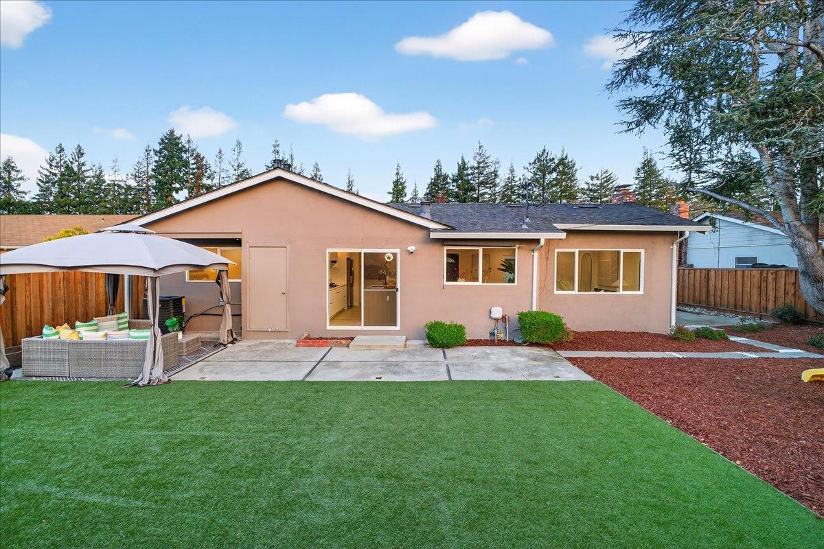 Detail Gallery Image 113 of 130 For 10305 Norwich Ave, Cupertino,  CA 95014 - 4 Beds | 2 Baths