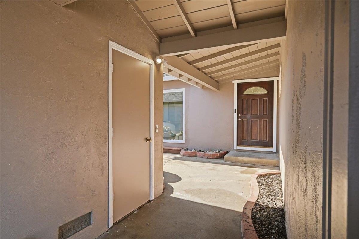 Detail Gallery Image 128 of 130 For 10305 Norwich Ave, Cupertino,  CA 95014 - 4 Beds | 2 Baths