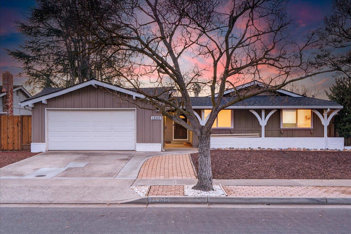 Detail Gallery Image 129 of 130 For 10305 Norwich Ave, Cupertino,  CA 95014 - 4 Beds | 2 Baths