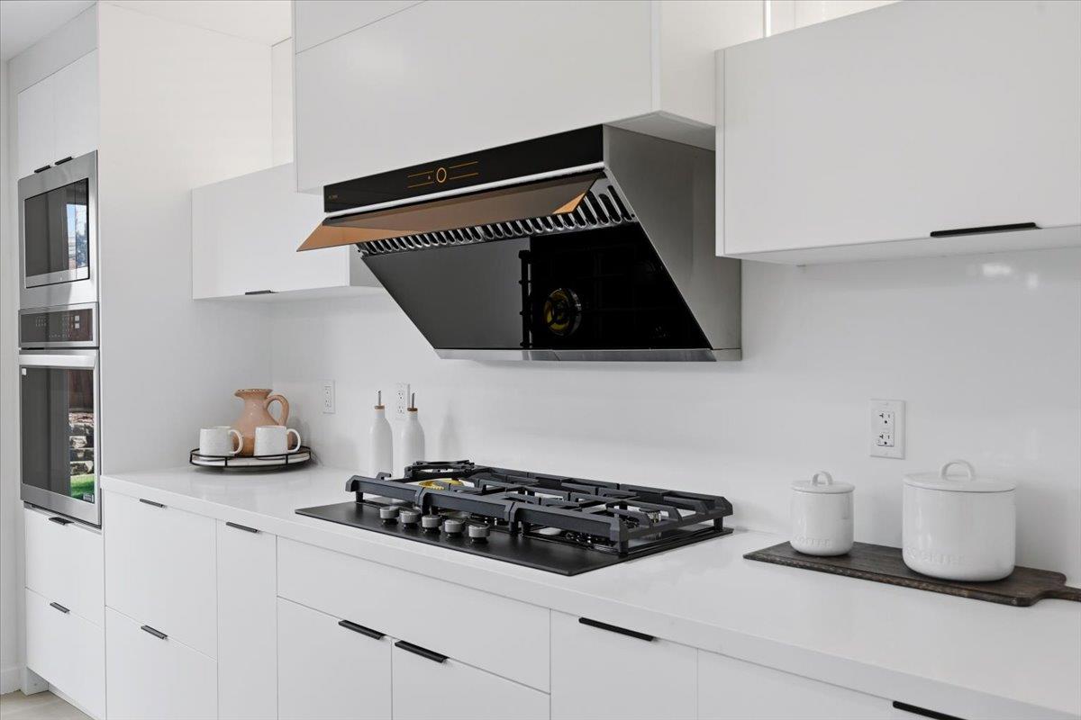 Detail Gallery Image 27 of 130 For 10305 Norwich Ave, Cupertino,  CA 95014 - 4 Beds | 2 Baths