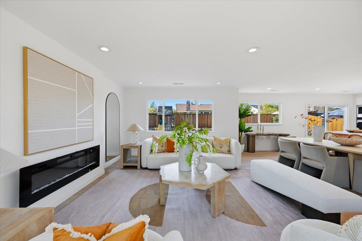 Detail Gallery Image 39 of 130 For 10305 Norwich Ave, Cupertino,  CA 95014 - 4 Beds | 2 Baths