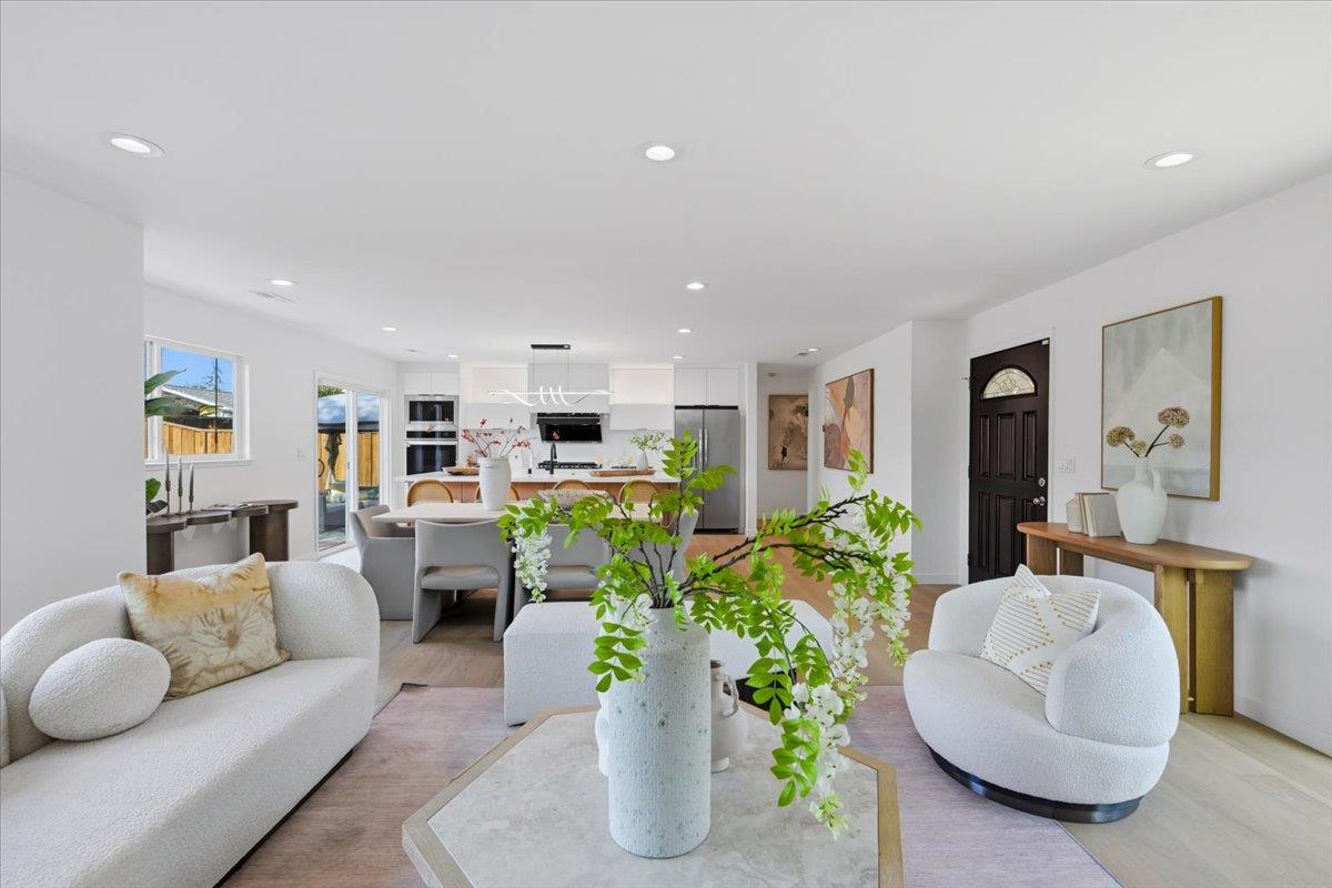 Detail Gallery Image 41 of 130 For 10305 Norwich Ave, Cupertino,  CA 95014 - 4 Beds | 2 Baths