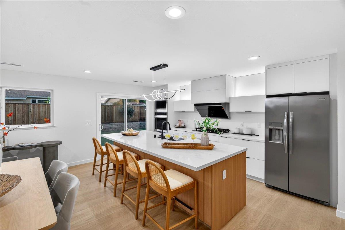 Detail Gallery Image 44 of 130 For 10305 Norwich Ave, Cupertino,  CA 95014 - 4 Beds | 2 Baths