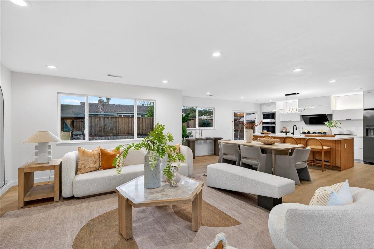 Detail Gallery Image 49 of 130 For 10305 Norwich Ave, Cupertino,  CA 95014 - 4 Beds | 2 Baths