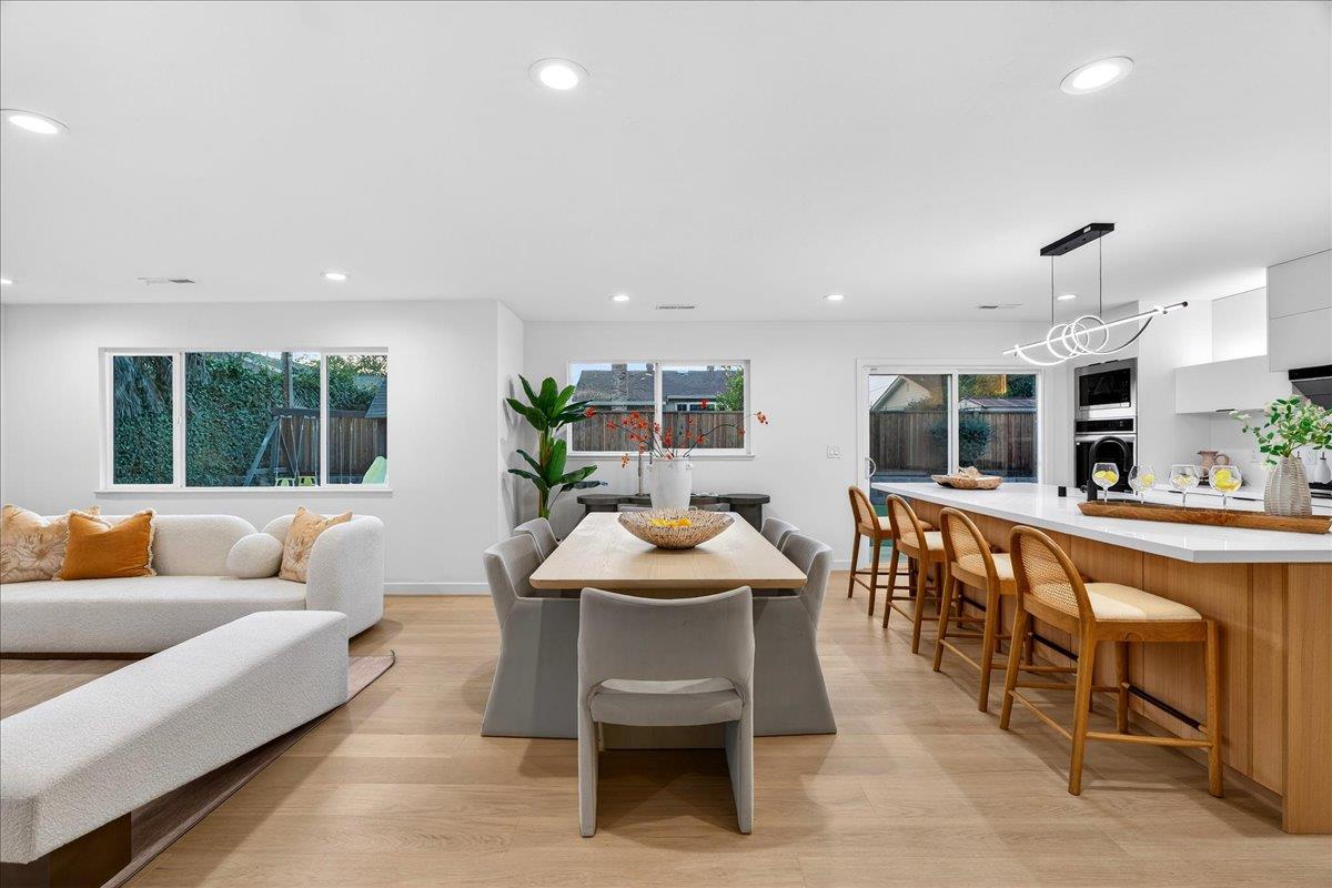 Detail Gallery Image 50 of 130 For 10305 Norwich Ave, Cupertino,  CA 95014 - 4 Beds | 2 Baths