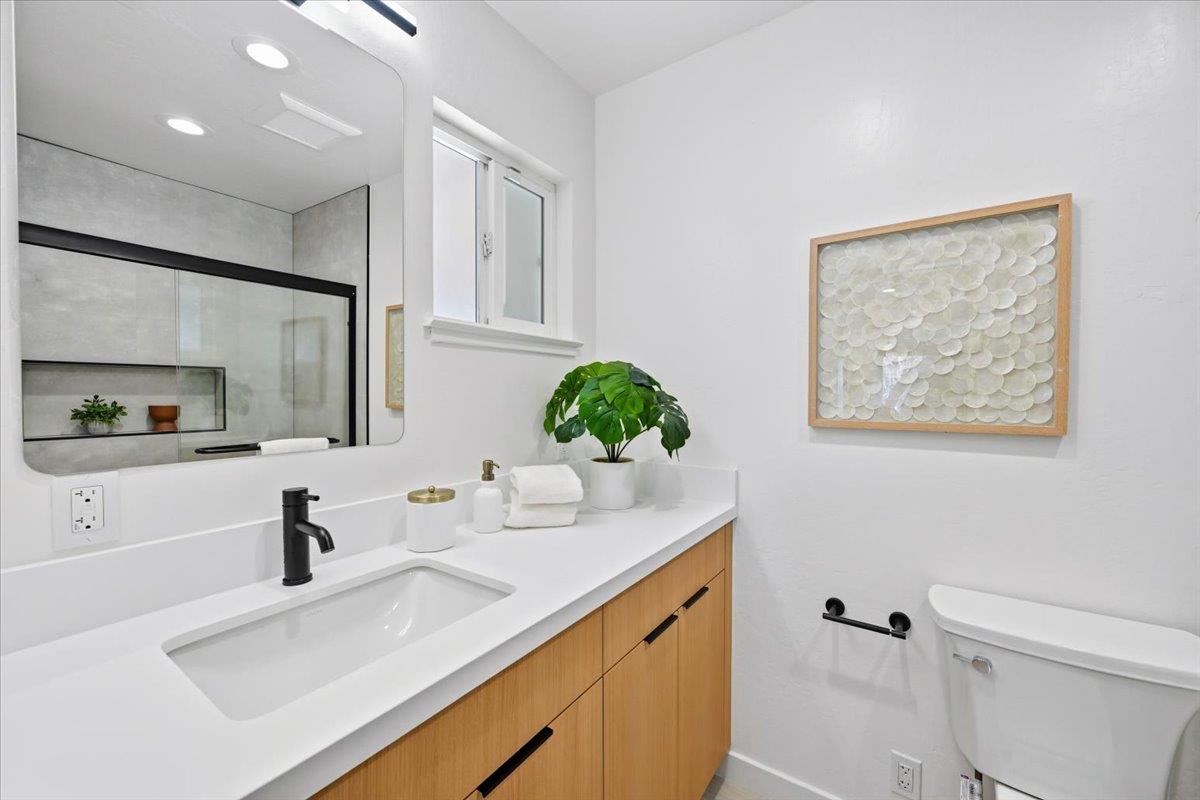 Detail Gallery Image 68 of 130 For 10305 Norwich Ave, Cupertino,  CA 95014 - 4 Beds | 2 Baths