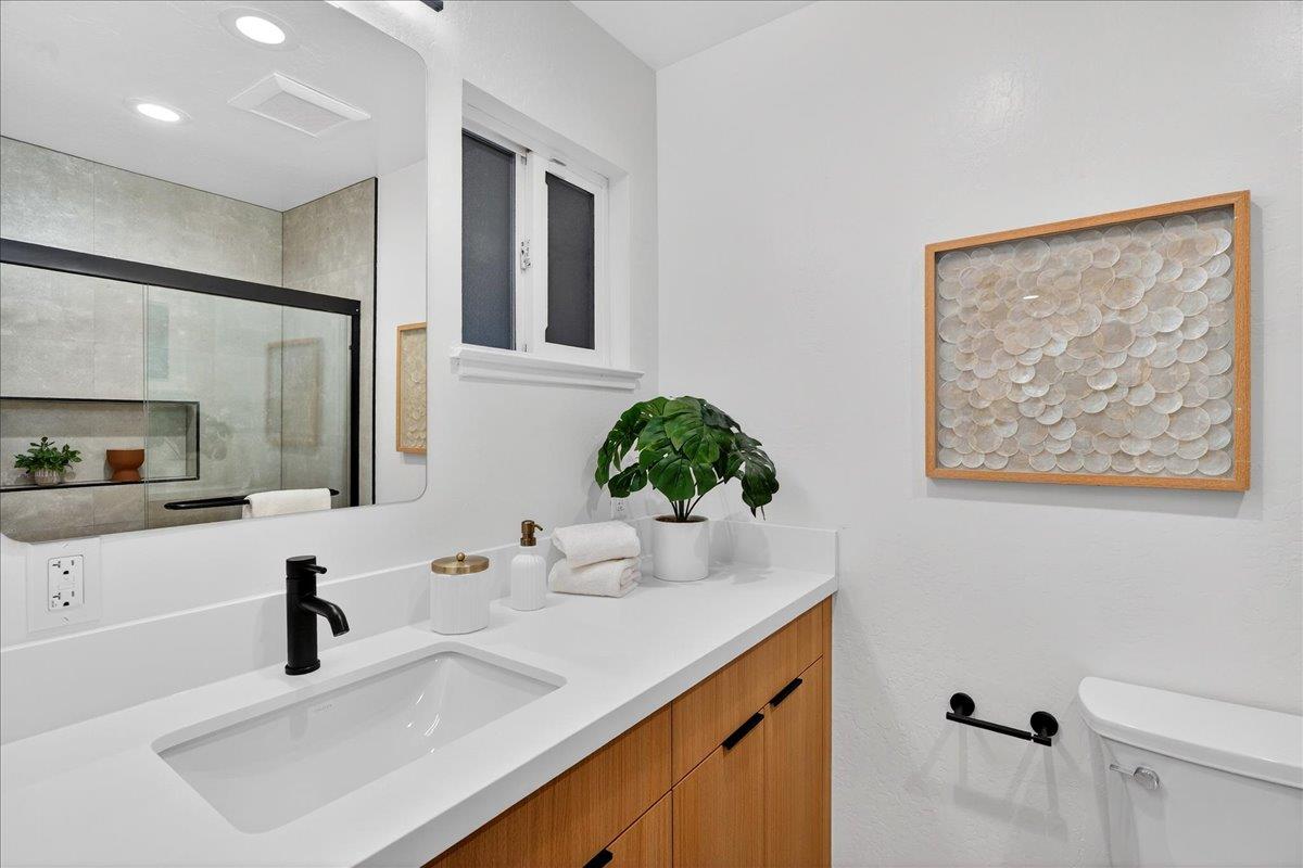 Detail Gallery Image 69 of 130 For 10305 Norwich Ave, Cupertino,  CA 95014 - 4 Beds | 2 Baths