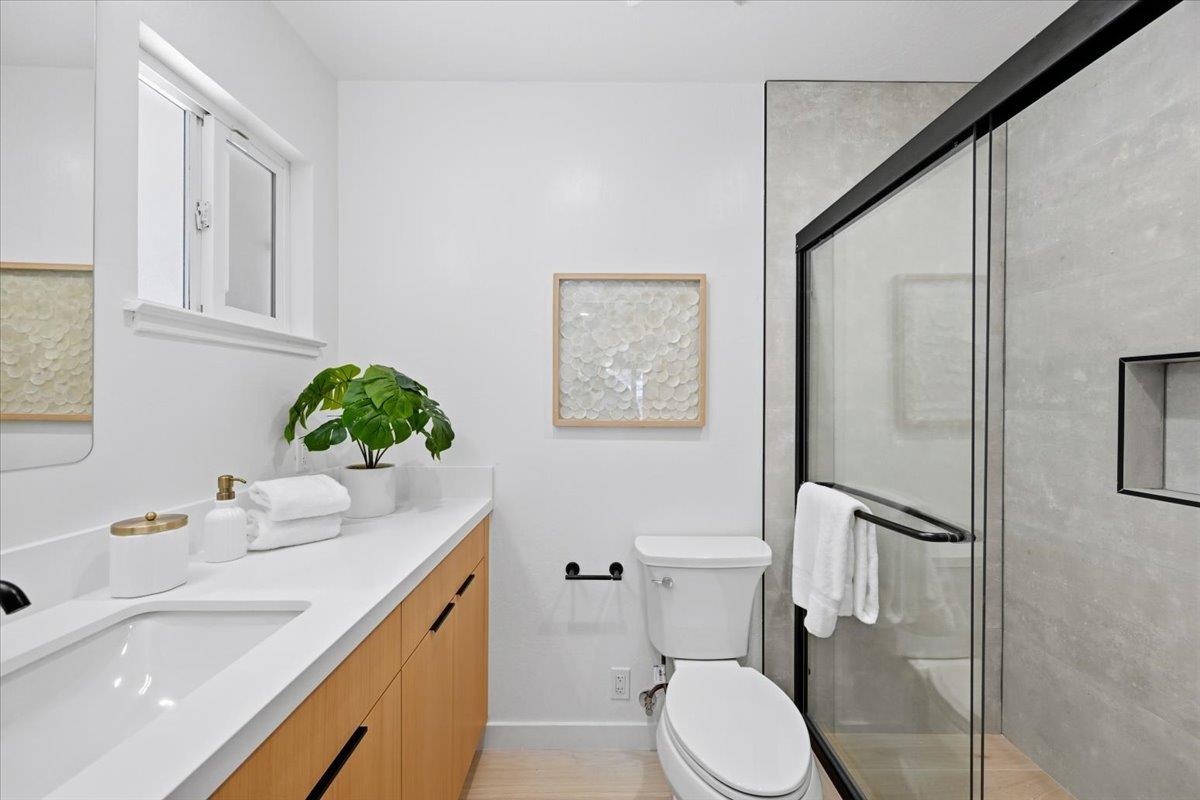 Detail Gallery Image 70 of 130 For 10305 Norwich Ave, Cupertino,  CA 95014 - 4 Beds | 2 Baths