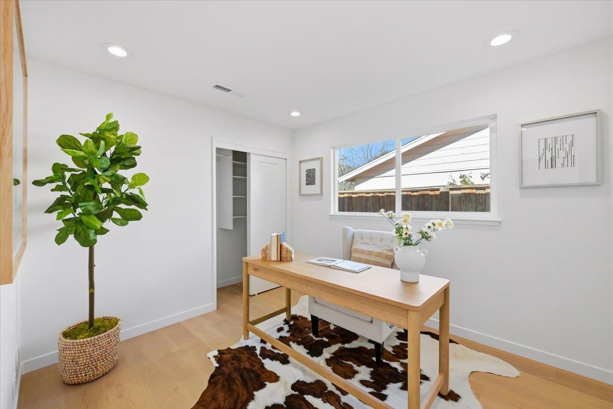 Detail Gallery Image 72 of 130 For 10305 Norwich Ave, Cupertino,  CA 95014 - 4 Beds | 2 Baths