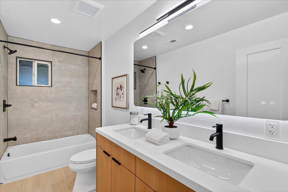 Detail Gallery Image 81 of 130 For 10305 Norwich Ave, Cupertino,  CA 95014 - 4 Beds | 2 Baths