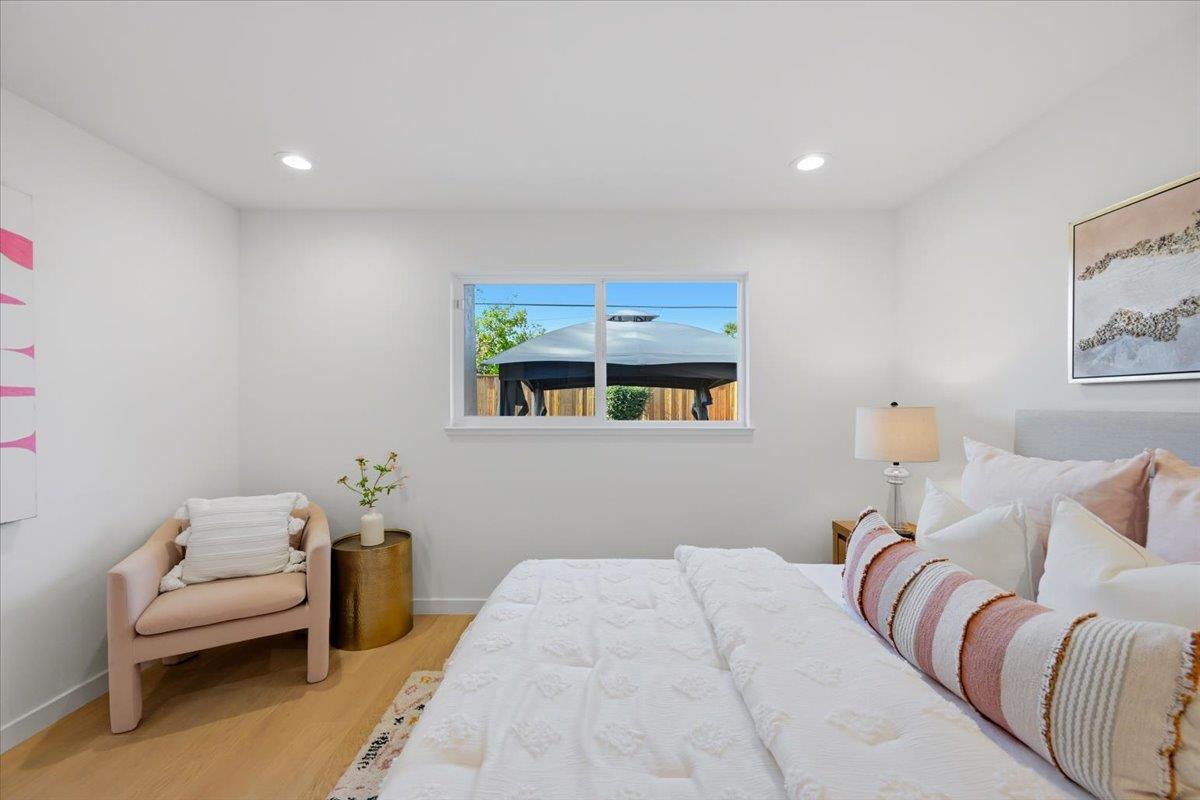 Detail Gallery Image 89 of 130 For 10305 Norwich Ave, Cupertino,  CA 95014 - 4 Beds | 2 Baths