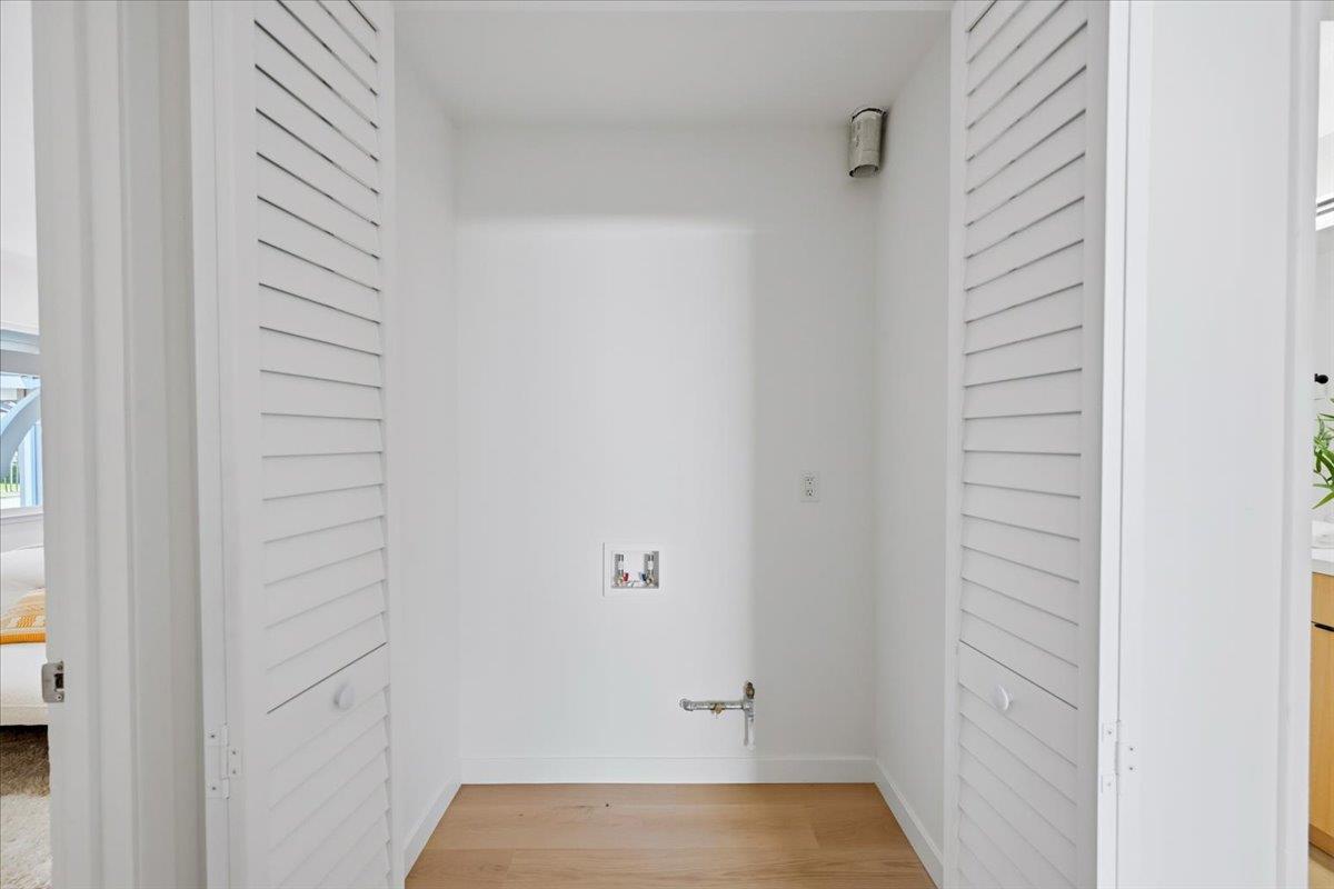 Detail Gallery Image 90 of 130 For 10305 Norwich Ave, Cupertino,  CA 95014 - 4 Beds | 2 Baths