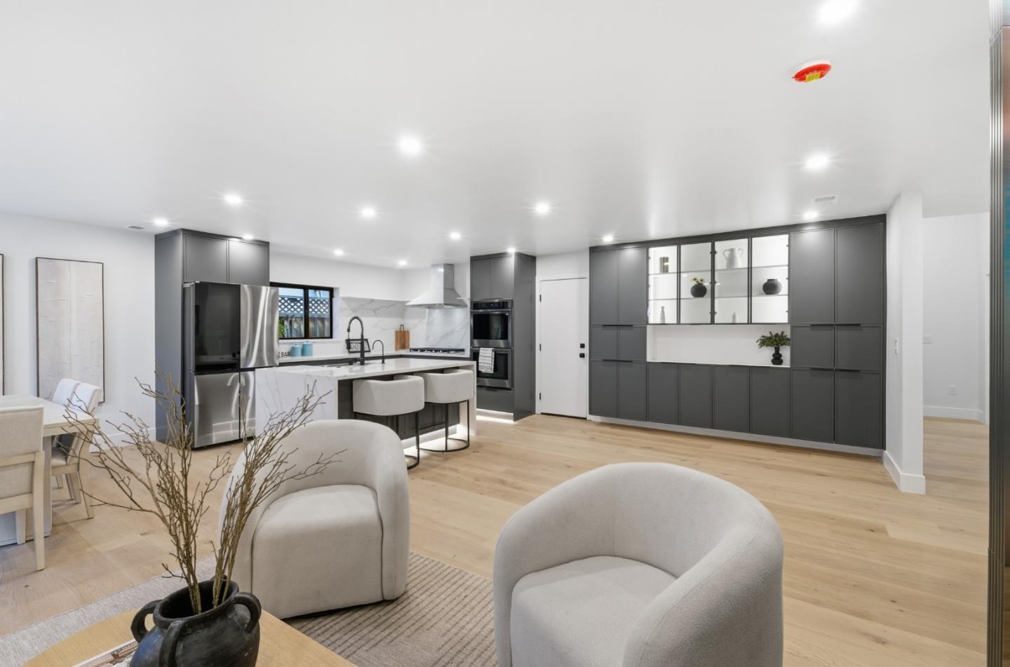 Detail Gallery Image 11 of 39 For 778 Rockwood Dr, San Jose,  CA 95129 - 4 Beds | 3 Baths