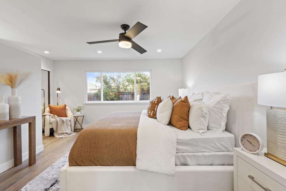 Detail Gallery Image 22 of 66 For 131 Yawl Ct, Foster City,  CA 94404 - 7 Beds | 3 Baths