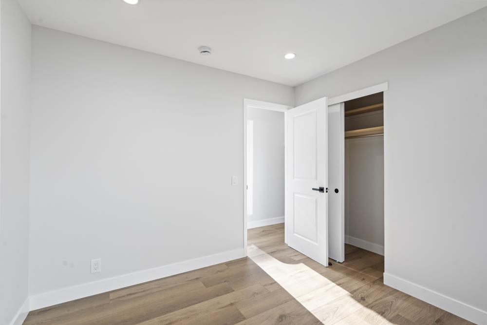 Detail Gallery Image 29 of 66 For 131 Yawl Ct, Foster City,  CA 94404 - 7 Beds | 3 Baths