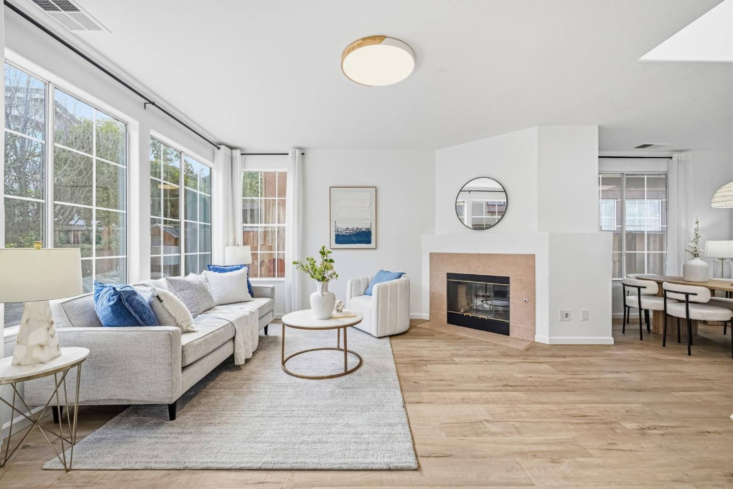 Detail Gallery Image 11 of 34 For 2764 Bungalow Ct, San Jose,  CA 95125 - 4 Beds | 2/1 Baths