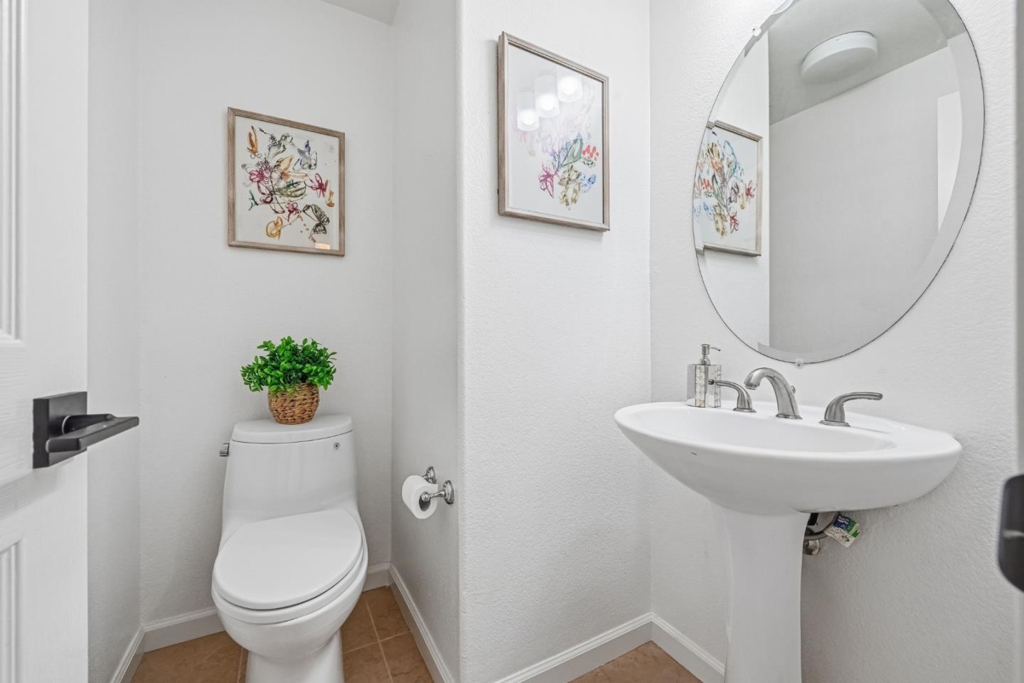 Detail Gallery Image 19 of 34 For 2764 Bungalow Ct, San Jose,  CA 95125 - 4 Beds | 2/1 Baths
